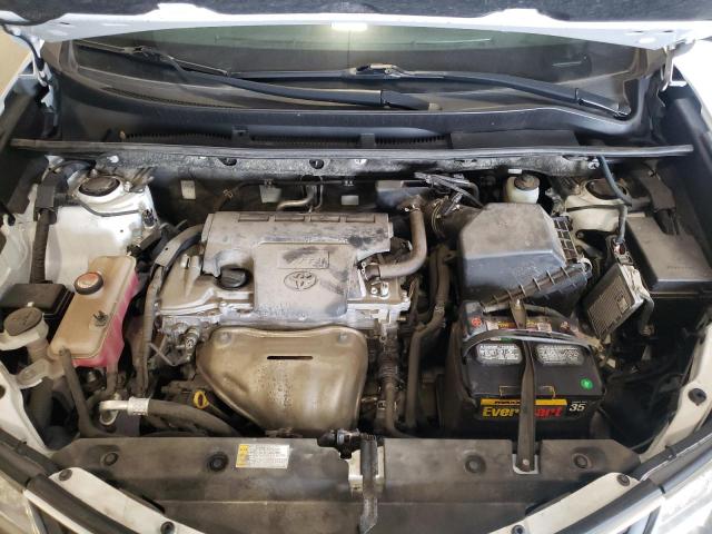 Photo 12 from auction – 2015 TOYOTA RAV4 LE with VIN JTMBFREV2FD152136