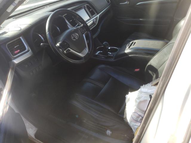 Photo 7 from auction – 2017 TOYOTA HIGHLANDER with VIN 5TDKZRFH0HS219436