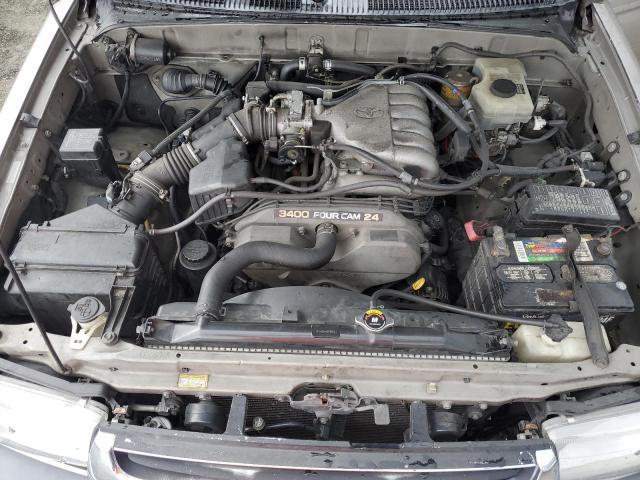 Photo 12 from auction – 2002 TOYOTA 4RUNNER SR with VIN JT3GN86R720224281