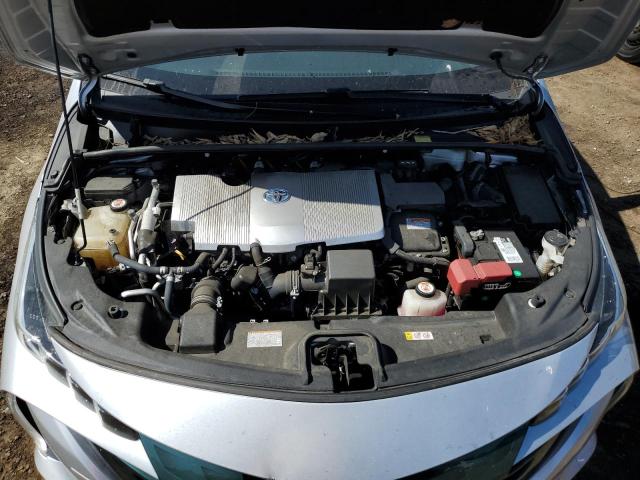 Photo 11 from auction – 2017 TOYOTA PRIUS PRIM with VIN JTDKARFP0H3060823
