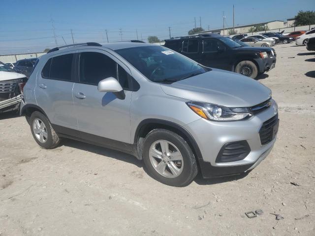 Photo 4 from auction – 2022 CHEVROLET TRAX 1LT with VIN KL7CJLSM2NB518213