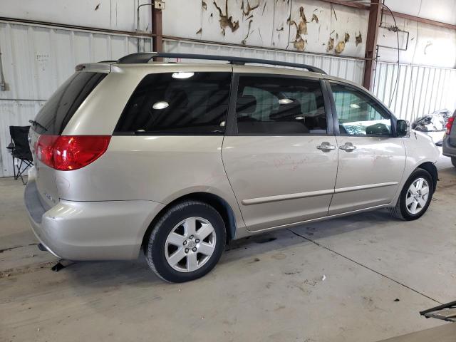 Photo 3 from auction – 2010 TOYOTA SIENNA CE with VIN 5TDKK4CC0AS325066