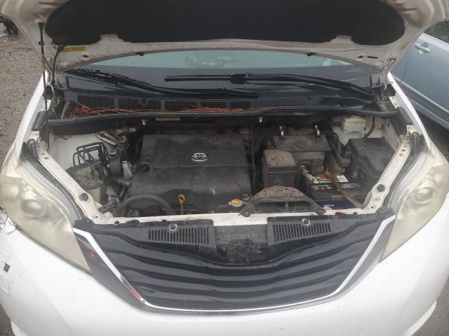 Photo 12 from auction – 2011 TOYOTA SIENNA LE with VIN 5TDKK3DC6BS050152