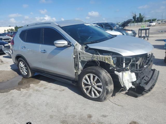 Photo 4 from auction – 2017 NISSAN ROGUE S with VIN 5N1AT2MT7HC868336