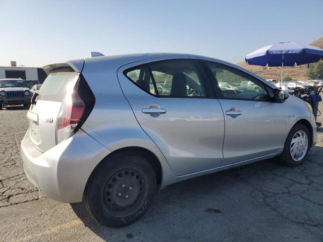 Photo 3 from auction – 2016 TOYOTA PRIUS C with VIN JTDKDTB33G1122992