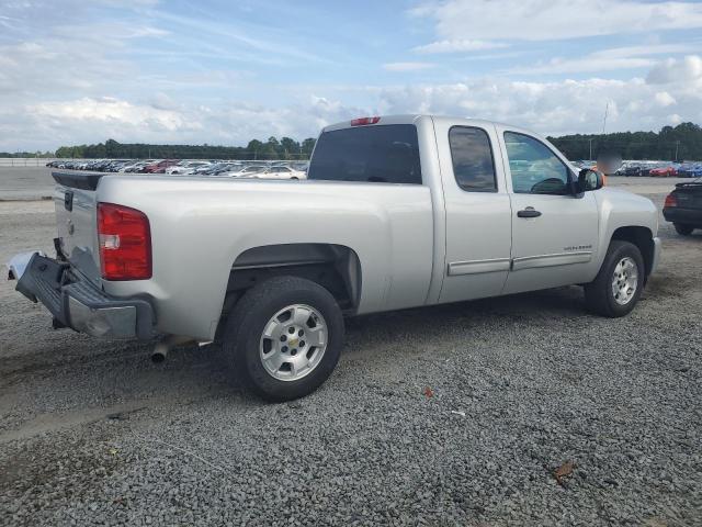 Photo 3 from auction – 2011 CHEVROLET SILVERADO with VIN 1GCRCSE06BZ104123