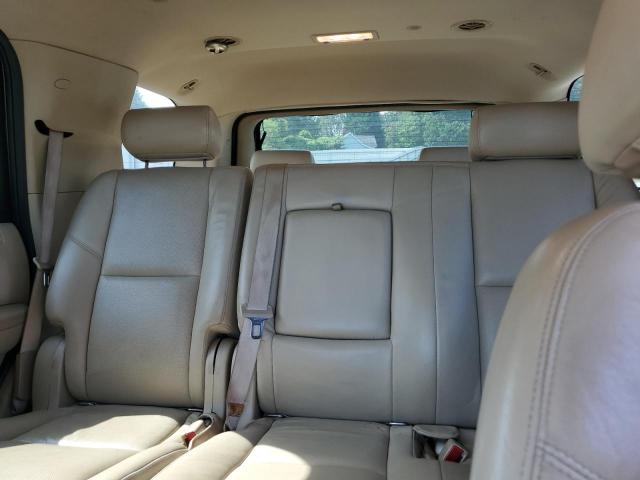 Photo 10 from auction – 2010 CADILLAC ESCALADE H with VIN 1GYUKEEJ1AR280786