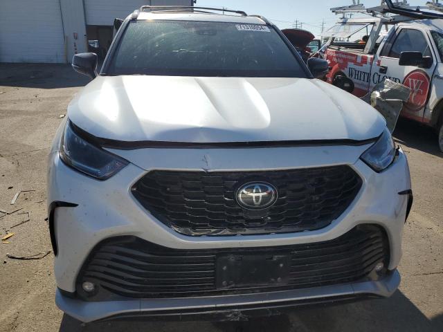 Photo 5 from auction – 2022 TOYOTA HIGHLANDER with VIN 5TDLZRBHXNS183647