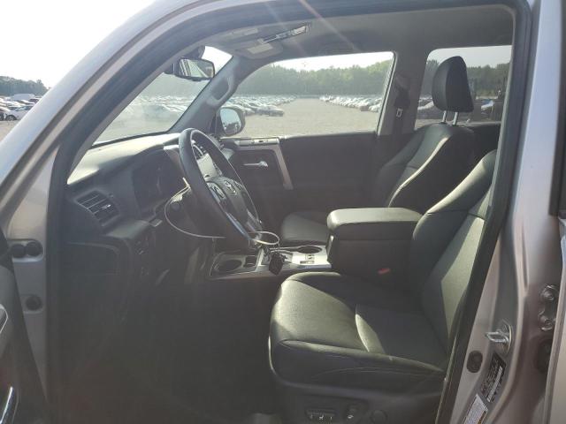 Photo 7 from auction – 2020 TOYOTA 4RUNNER SR with VIN JTEZU5JR8L5221807