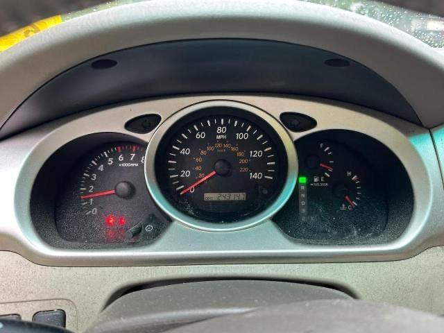 Photo 8 from auction – 2006 TOYOTA HIGHLANDER with VIN JTEEP21A560142711