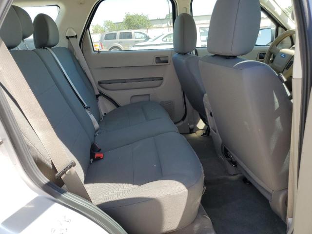 Фото 11 с аукциона – 2011 FORD ESCAPE XLS с VIN 1FMCU0C77BKA43618