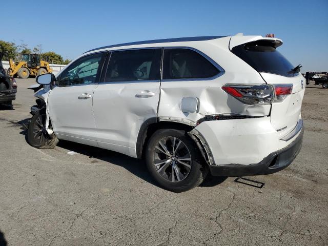 Photo 2 from auction – 2016 TOYOTA HIGHLANDER with VIN 5TDKKRFH6GS174246