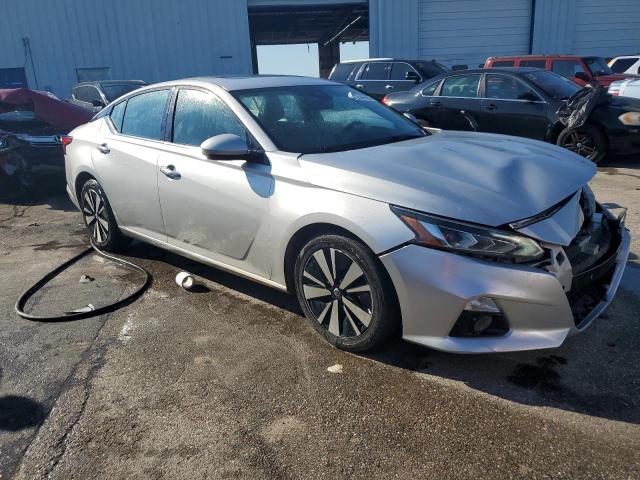 Photo 4 from auction – 2020 NISSAN ALTIMA SL with VIN 1N4BL4EV8LC140981