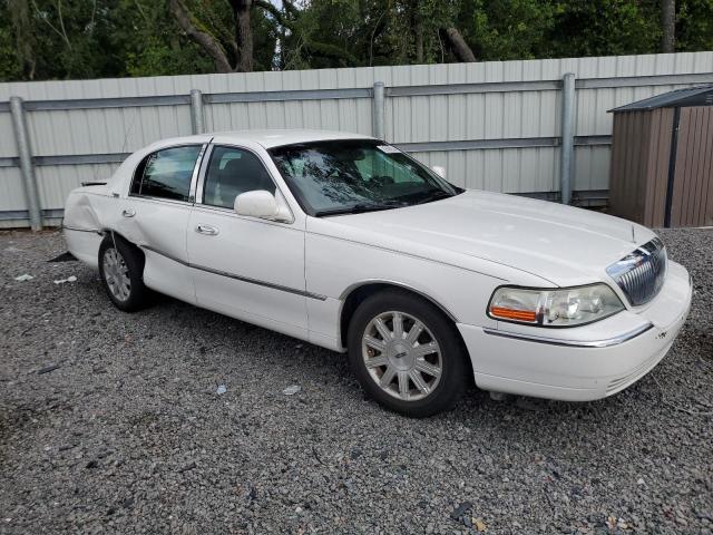 Photo 4 from auction – 2011 LINCOLN TOWN CAR with VIN 2LNBL8CV4BX757294