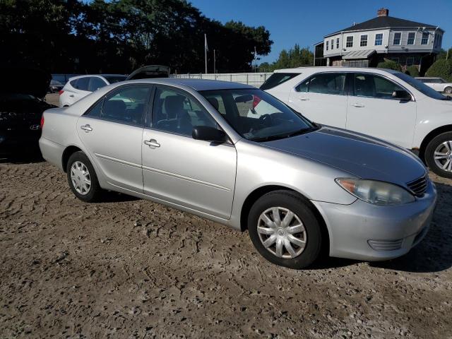 Photo 4 from auction – 2005 TOYOTA CAMRY LE with VIN 4T1BE32K55U637830