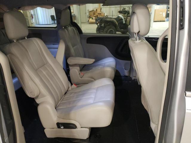 Photo 11 from auction – 2012 CHRYSLER TOWN & COU with VIN 2C4RC1BG0CR386640