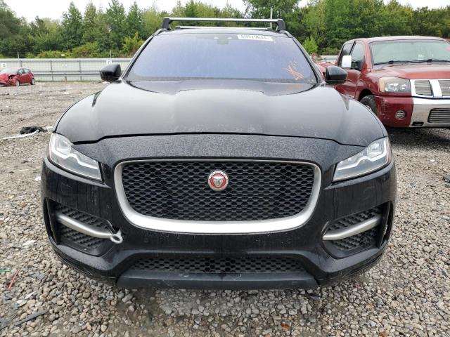 Photo 5 from auction – 2017 JAGUAR F-PACE R - with VIN SADCL2BV0HA071203