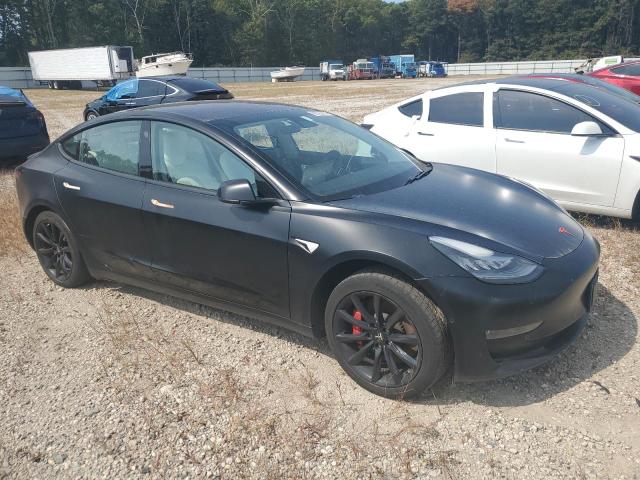 Photo 4 from auction – 2018 TESLA MODEL 3 with VIN 5YJ3E1EB1JF055106