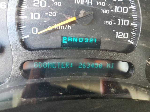 Photo 9 from auction – 2004 CHEVROLET SILVERADO with VIN 1GCHC29U94E156655