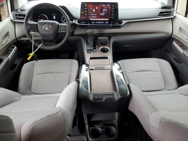 Photo 8 from auction – 2022 TOYOTA SIENNA LE with VIN 5TDBRKEC8NS131629