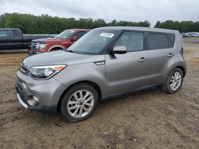 KIA SOUL + 2018 مع رقم تعريف المركبة KNDJP3A58J7552933 - صورة من المزاد