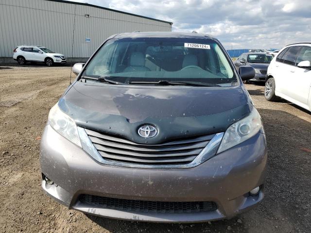 Photo 5 from auction – 2012 TOYOTA SIENNA XLE with VIN 5TDDK3DC8CS040829