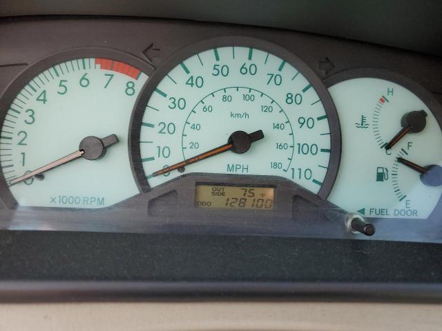 Foto 9 de la subasta – 2003 TOYOTA COROLLA CE con VIN JTDBR32E330041171