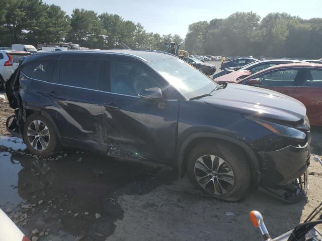 Photo 4 from auction – 2022 TOYOTA HIGHLANDER with VIN 5TDGZRBH7NS593274