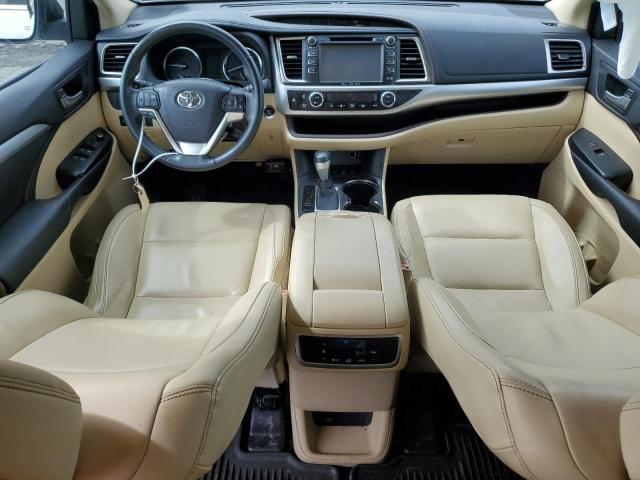 Photo 8 from auction – 2016 TOYOTA HIGHLANDER with VIN 5TDJKRFH3GS275496