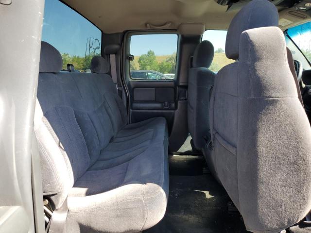 Photo 10 from auction – 2002 CHEVROLET SILVERADO with VIN 1GCEK19T32Z331043
