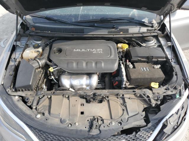 Photo 11 from auction – 2016 CHRYSLER 200 LIMITE with VIN 1C3CCCAB2GN120714
