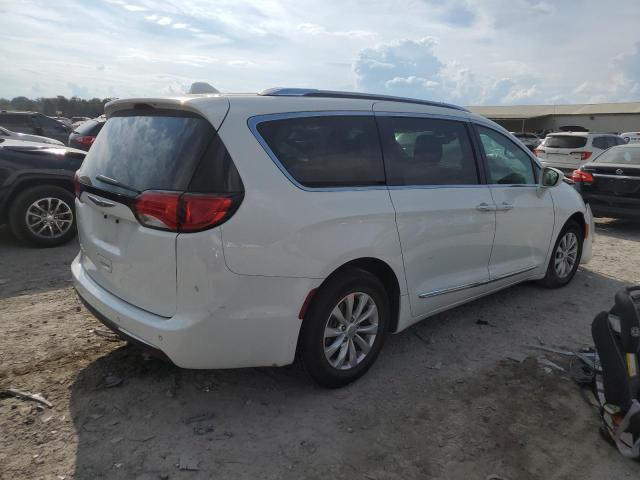 Photo 3 from auction – 2019 CHRYSLER PACIFICA T with VIN 2C4RC1BG2KR651119