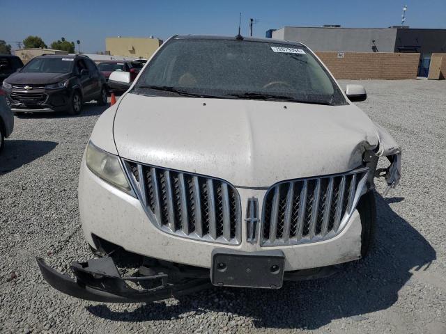 Photo 5 from auction – 2011 LINCOLN MKX with VIN 2LMDJ8JKXBBJ23142