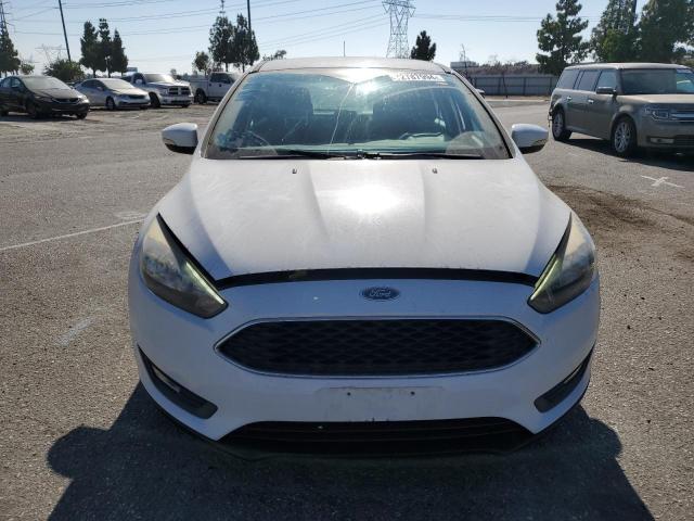 Photo 5 from auction – 2016 FORD FOCUS SE with VIN 1FADP3K23GL306413