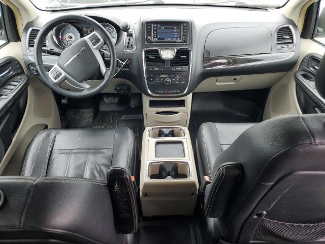 Photo 8 from auction – 2014 CHRYSLER TOWN & COU with VIN 2C4RC1BGXER203618