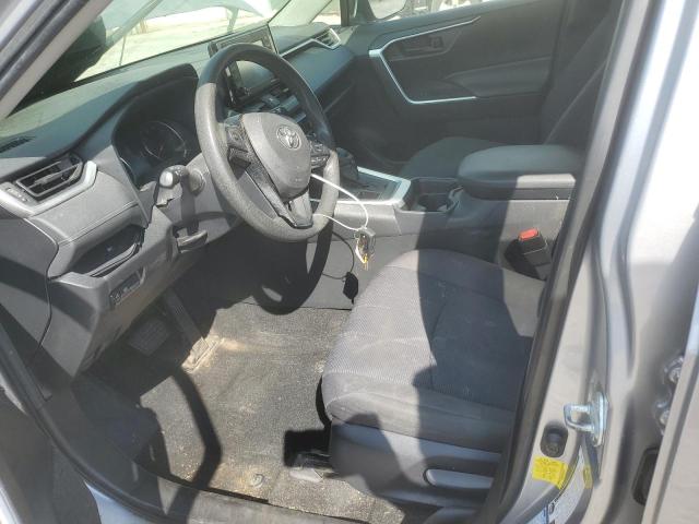 Photo 7 from auction – 2020 TOYOTA RAV4 LE with VIN JTMF1RFV5LD063476