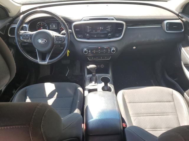Photo 8 from auction – 2016 KIA SORENTO LX with VIN 5XYPGDA36GG093153
