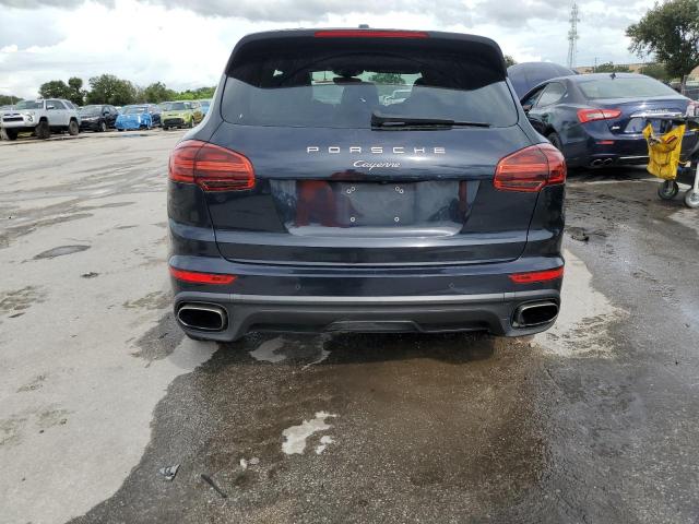 Photo 6 from auction – 2016 PORSCHE CAYENNE with VIN WP1AA2A29GLA06464