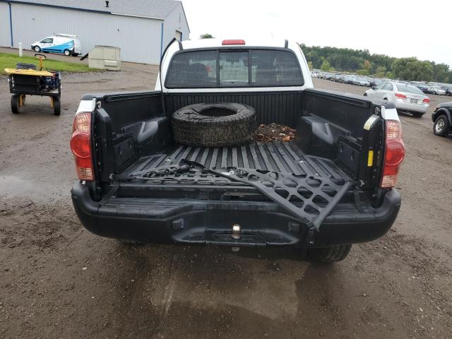 Photo 6 from auction – 2015 TOYOTA TACOMA PRE with VIN 5TFTX4GN2FX044308