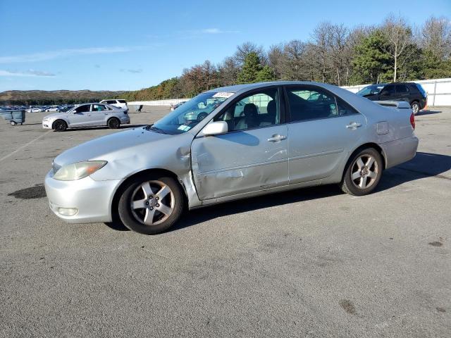 TOYOTA CAMRY SE 2004 with VIN 4T1BA32K74U015580 - Photo from auction