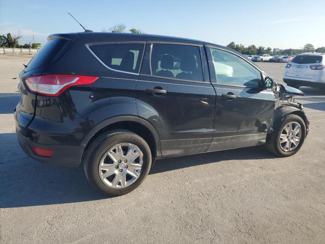 Photo 3 from auction – 2014 FORD ESCAPE S with VIN 1FMCU0F71EUB90523