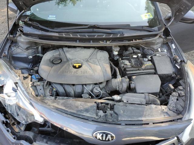 Photo 11 from auction – 2016 KIA FORTE LX with VIN KNAFK4A67G5542401