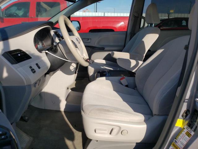 صورة رقم 7 من المزاد - 2013 TOYOTA SIENNA LE مع VIN 5TDKK3DC8DS300929