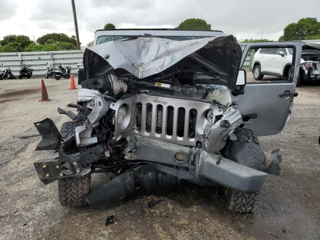 Photo 5 from auction – 2016 JEEP WRANGLER U with VIN 1C4BJWDG3GL262829
