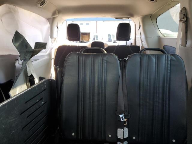 Photo 10 from auction – 2023 CHRYSLER VOYAGER LX with VIN 2C4RC1CG9PR558393