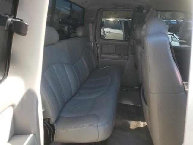 Photo 10 from auction – 2000 CHEVROLET SILVERADO with VIN 2GCEC19T4Y1284524