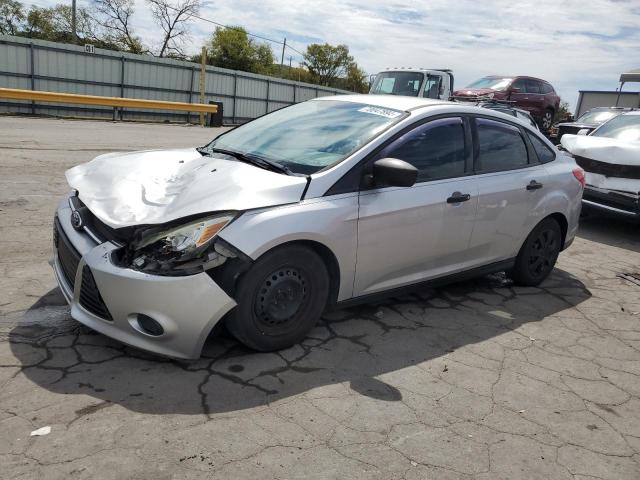FORD FOCUS S 2013 مع رقم تعريف المركبة 1FADP3E24DL294621 - صورة من المزاد