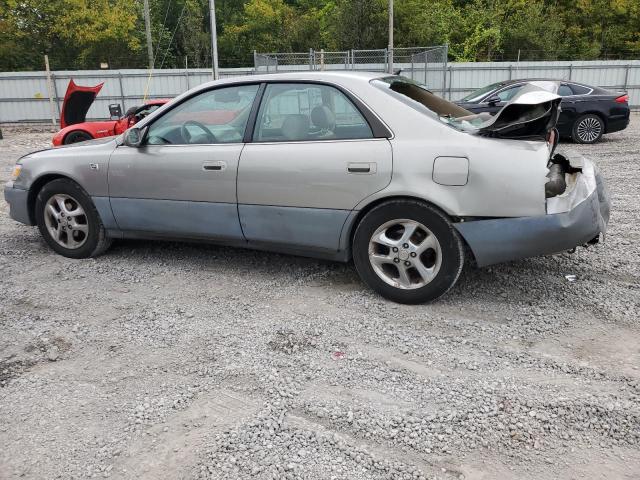 Photo 2 from auction – 2000 LEXUS ES 300 with VIN JT8BF28G4Y5099830