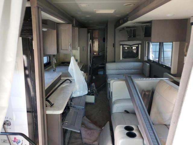 Photo 6 from auction – 2020 THOR CAMPER with VIN 1F66F5DN2L0A17840
