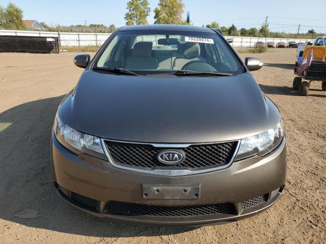 Zdjęcie 5 z aukcji – 2010 KIA FORTE EX z VIN KNAFU4A28A5042729